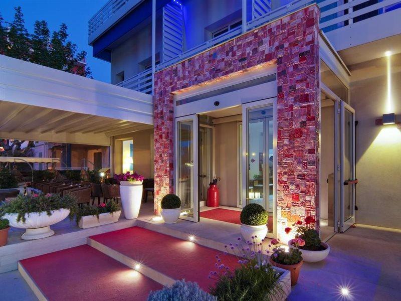 Hotel Lamorosa Rimini Bagian luar foto