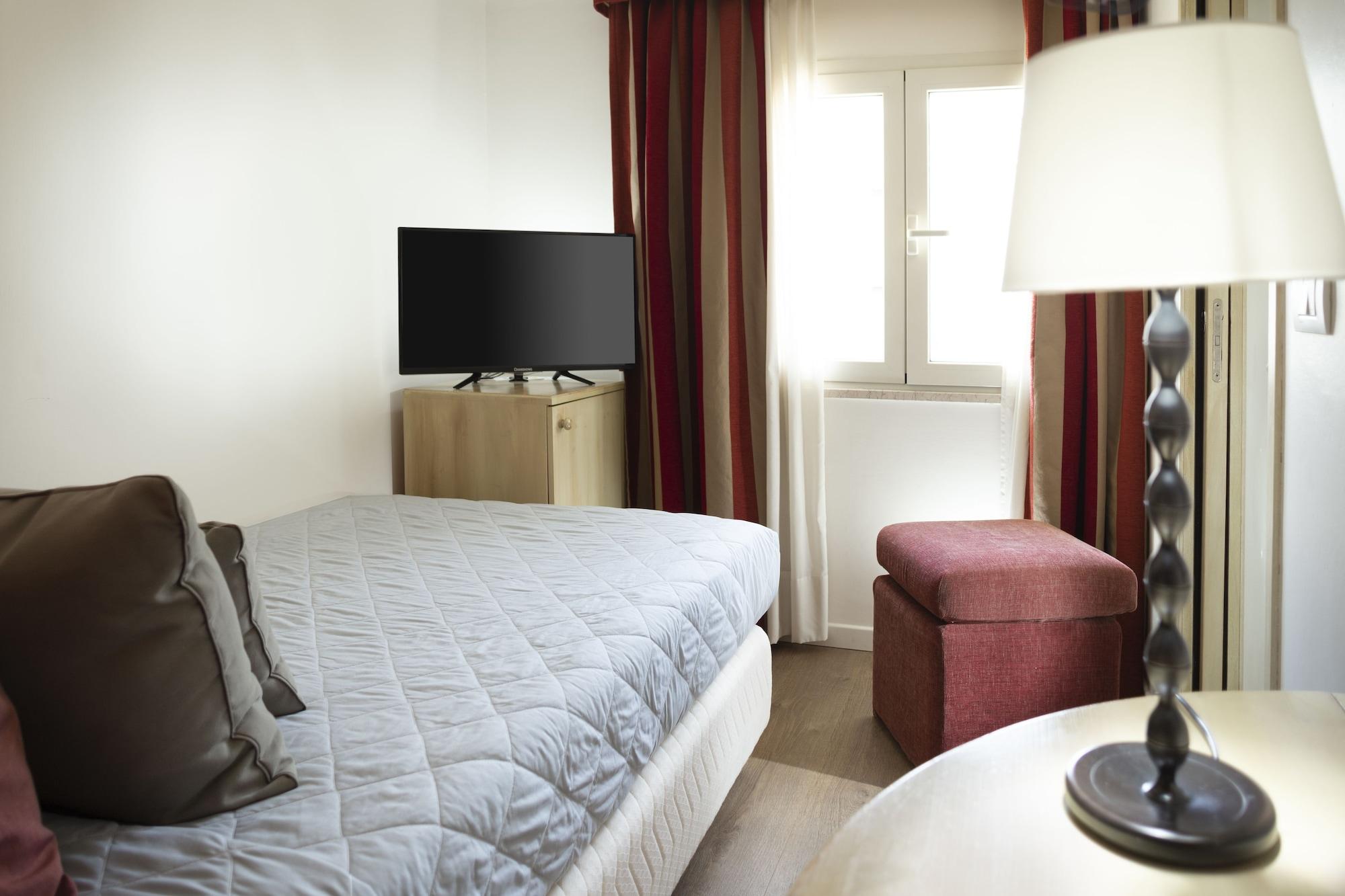 Hotel Lamorosa Rimini Bagian luar foto